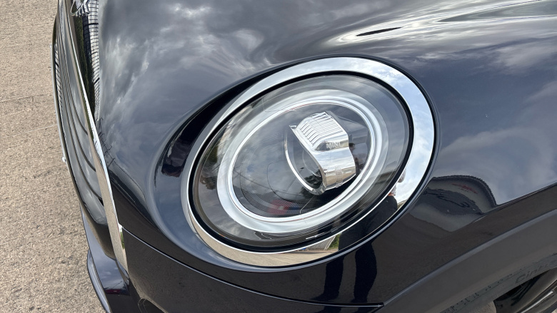 MINI Hatchback 1.5 Cooper Sport II 3dr Auto Petrol Hatchback